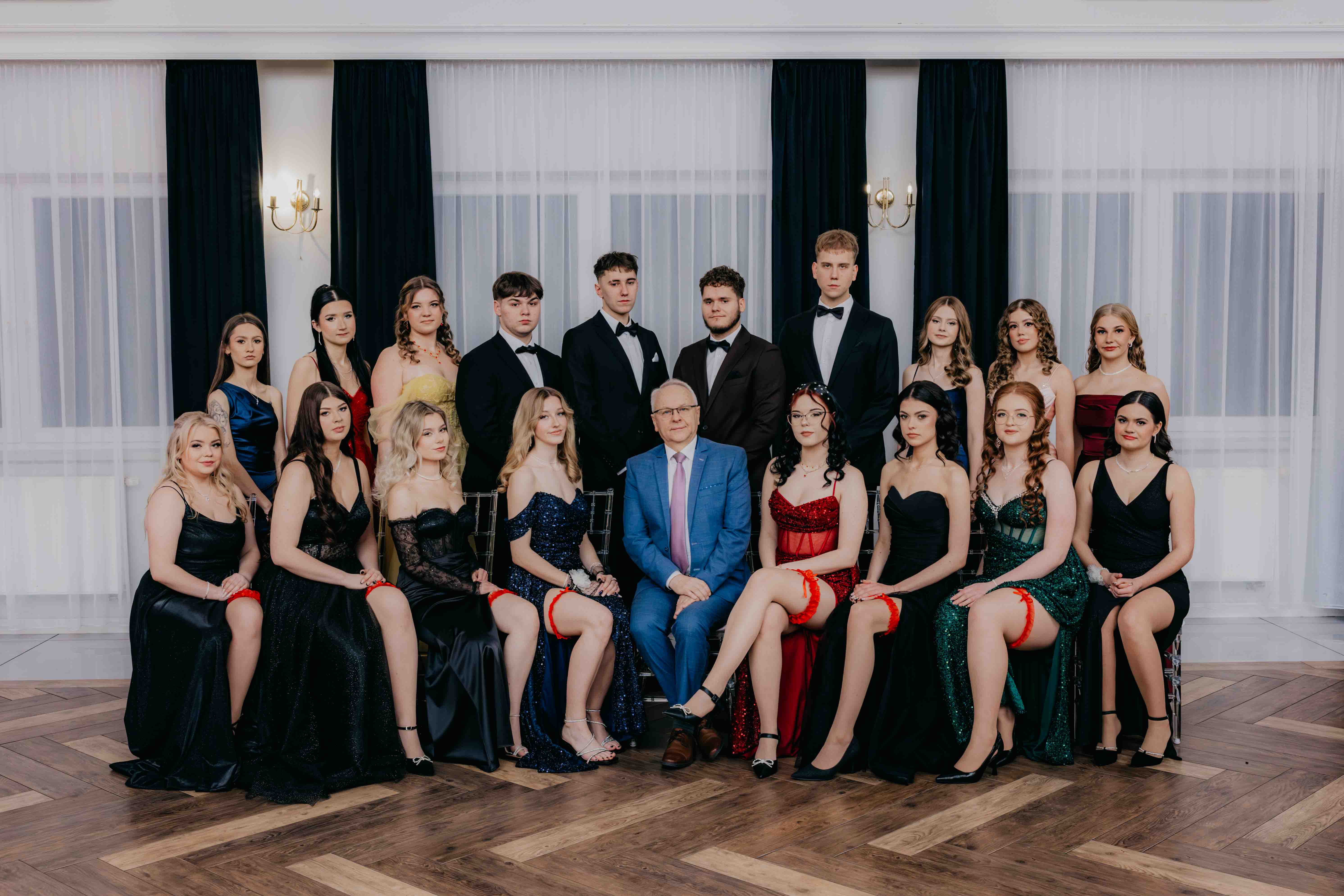 Studniówka CKZiU 2026 — zdjęcie 197