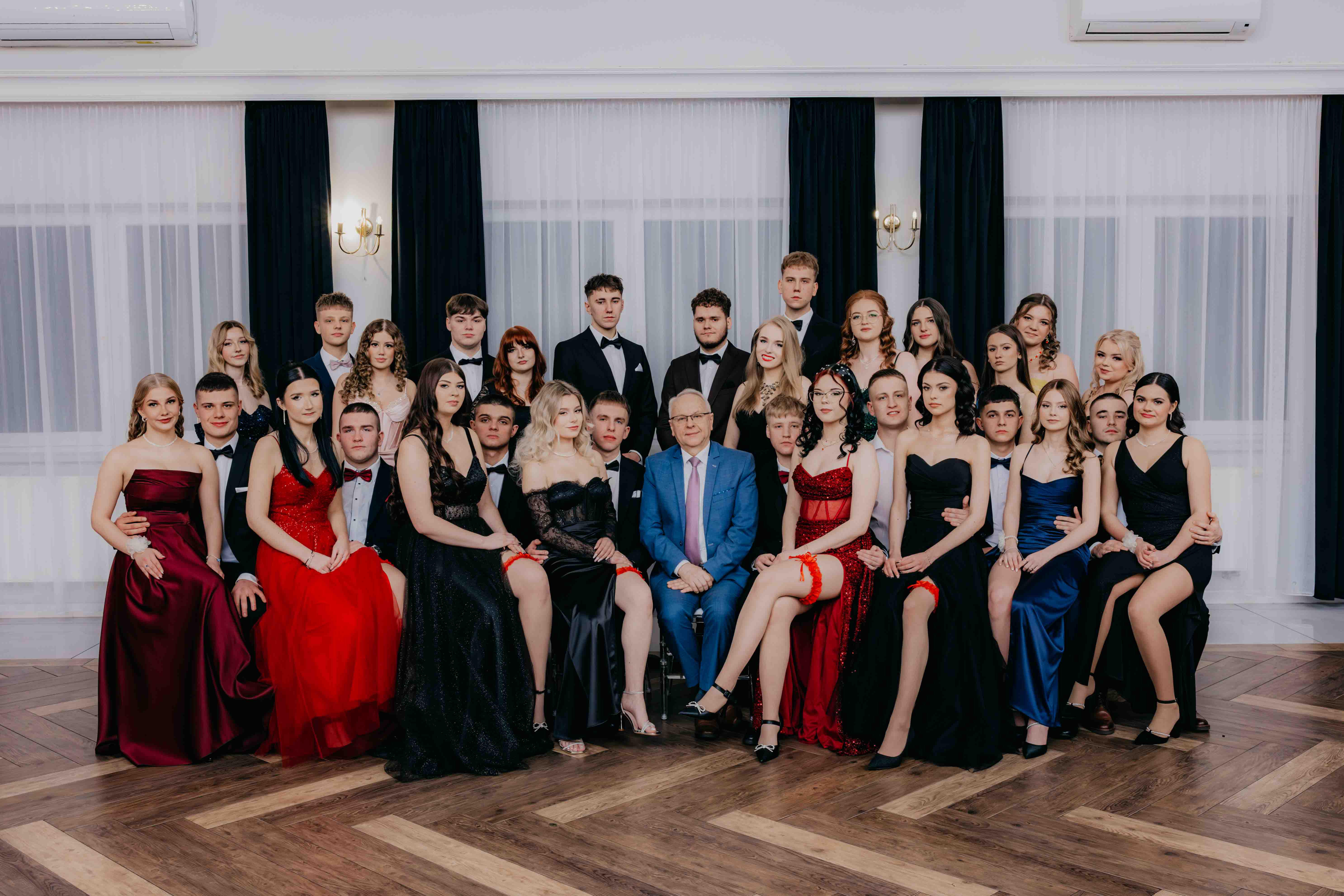 Studniówka CKZiU 2026 — zdjęcie 204